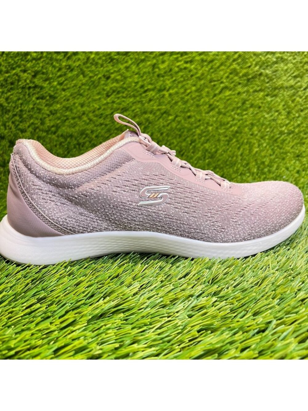 Skechers Vapor Foam Lite Revolve Womens Size 7.5D Purple Pink Running Shoes